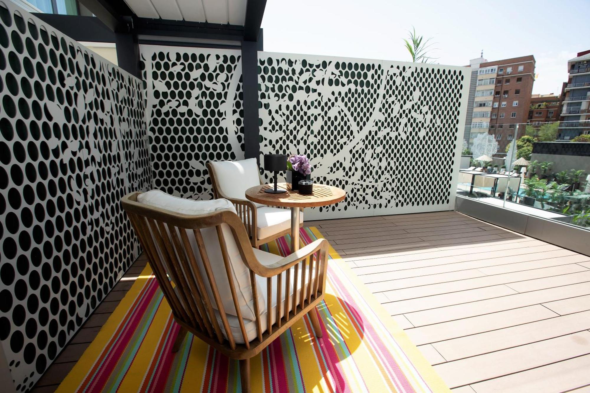 מלון מדריד Barcelo Imagine מראה חיצוני תמונה A balcony